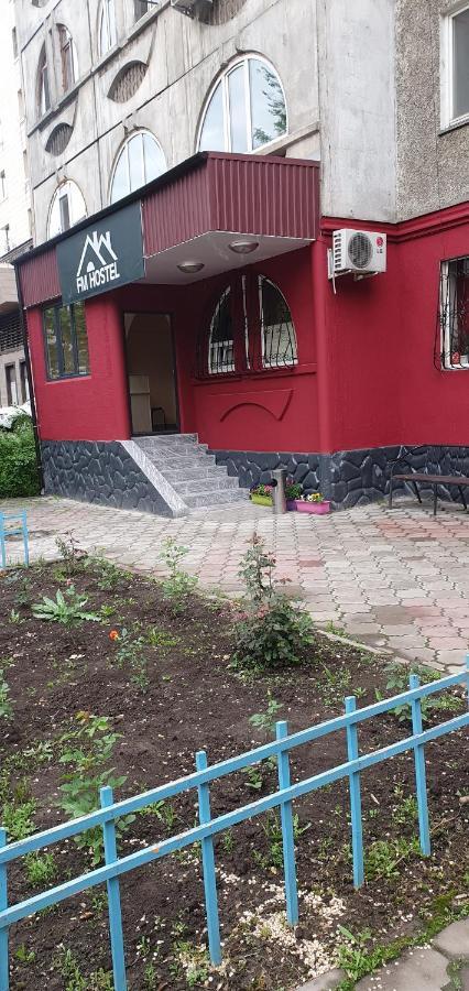 Fm Hostel Almaty Koktobe Exteriör bild